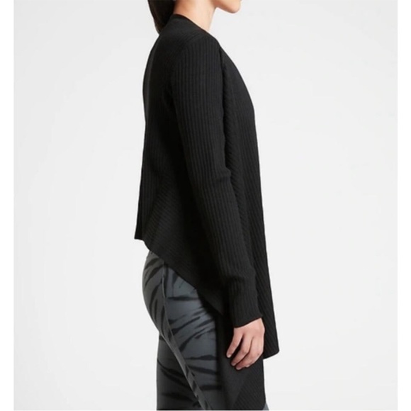 🩷ATHLETA BLACK SOLSTICE CARDIGAN WRAP WOOL BLEND SIZE SMALL WINTER TRENDING - Picture 2 of 9